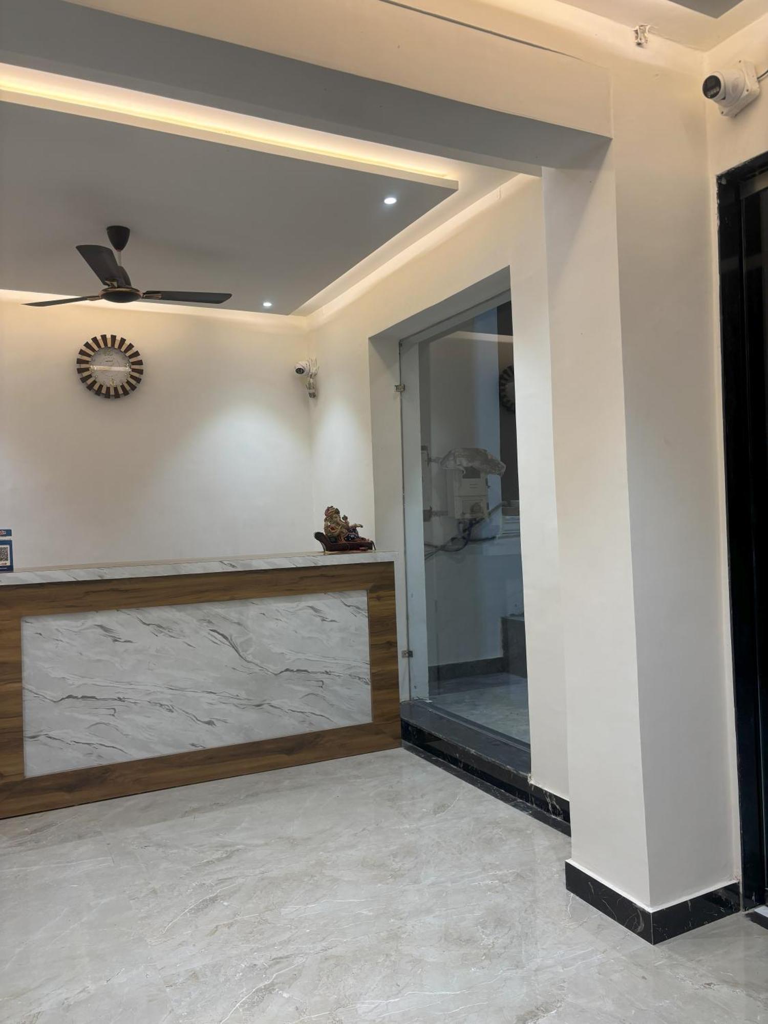 אגרה Hotel Taj Way By Jyoti Villa מראה חיצוני תמונה