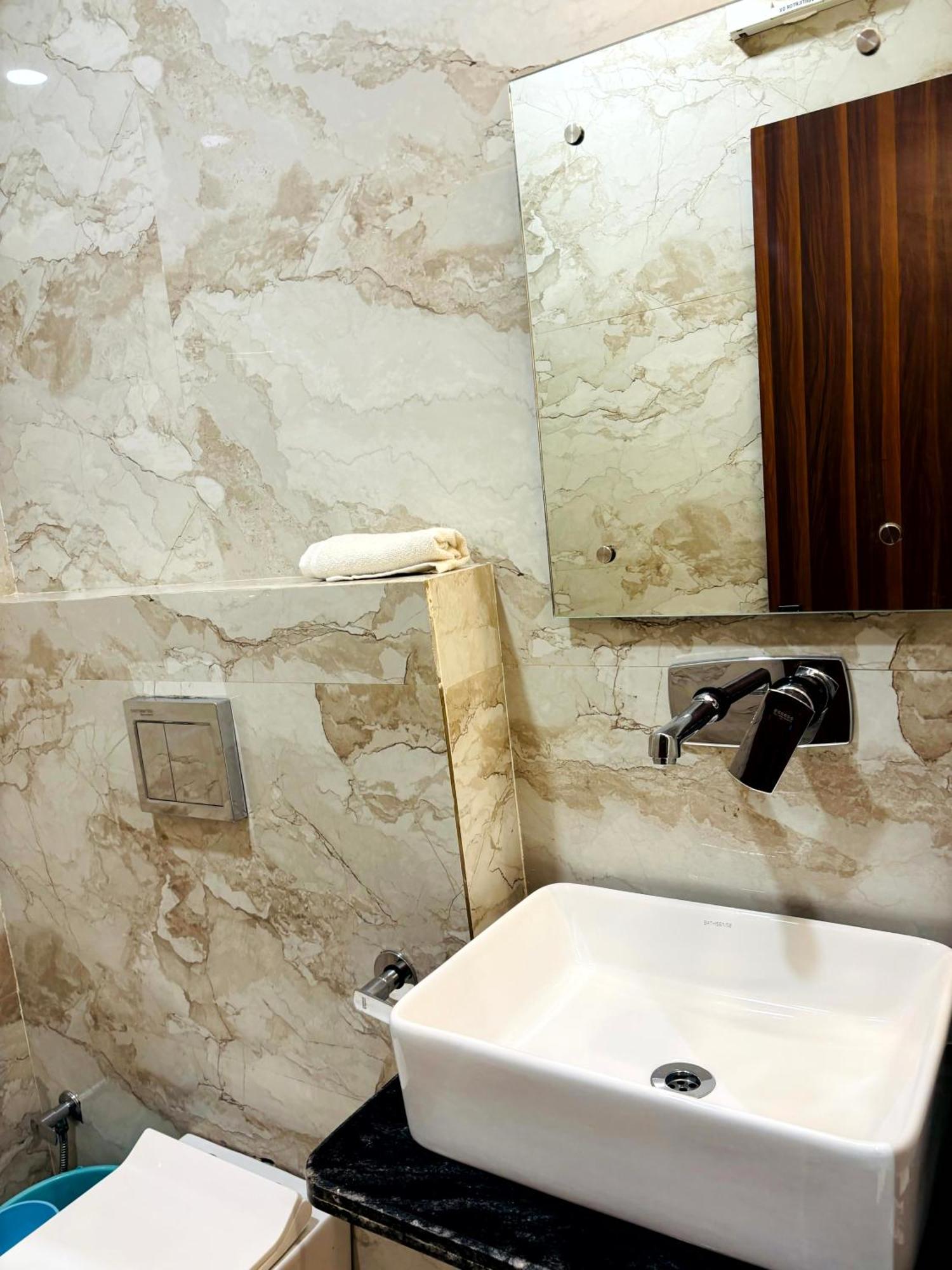 אגרה Hotel Taj Way By Jyoti Villa מראה חיצוני תמונה