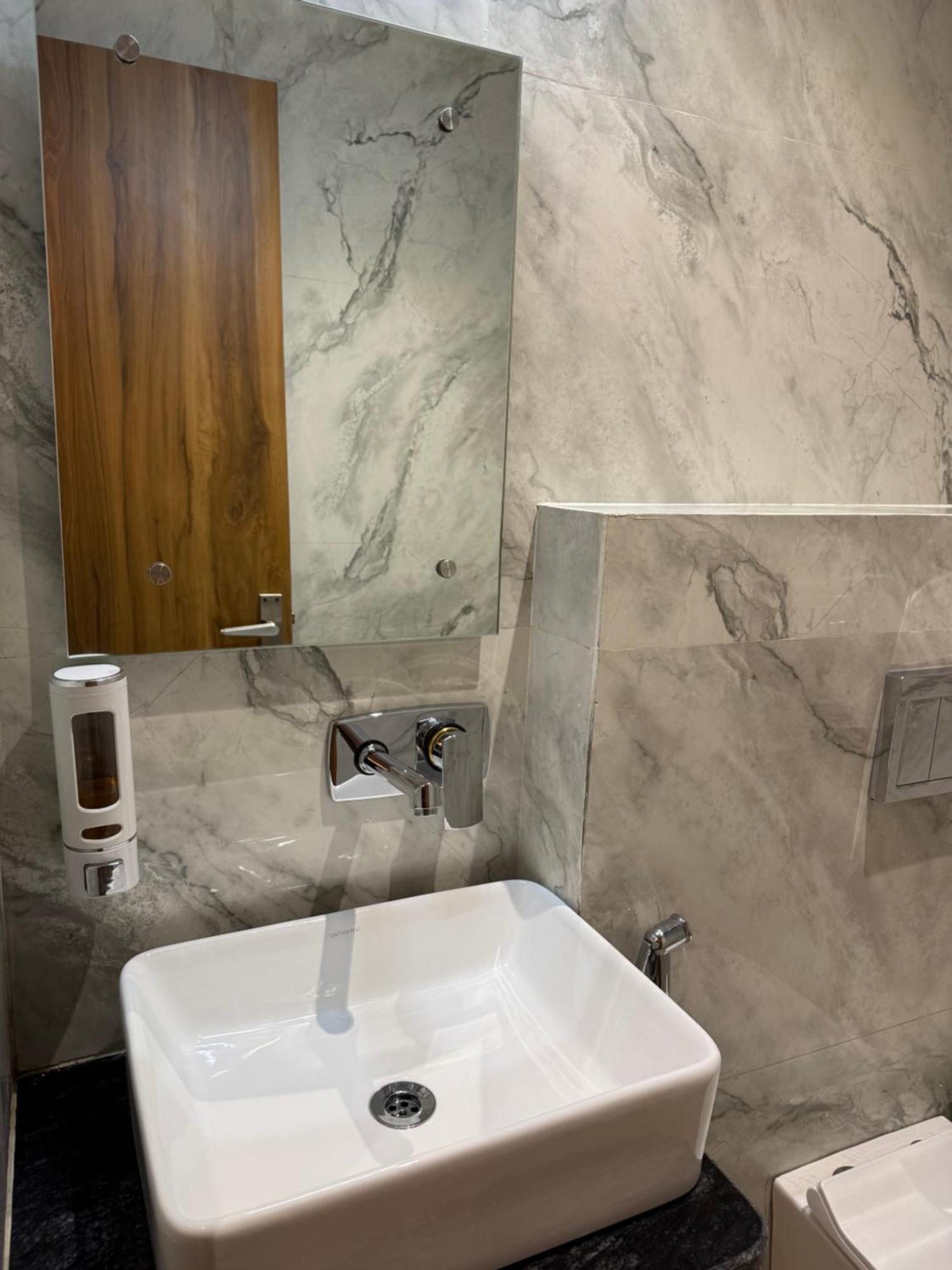 אגרה Hotel Taj Way By Jyoti Villa מראה חיצוני תמונה
