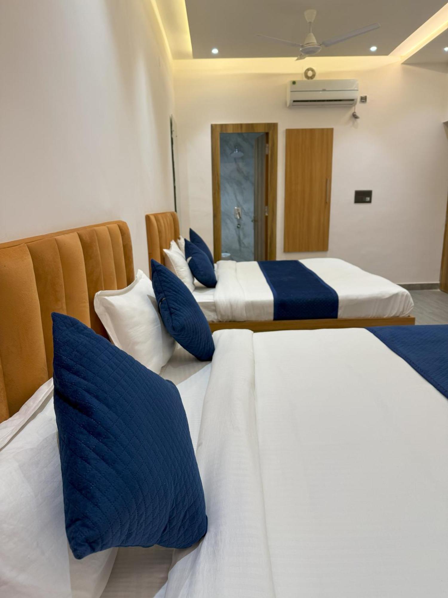 אגרה Hotel Taj Way By Jyoti Villa מראה חיצוני תמונה